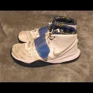 Nike Kyrie Basketball Shoes